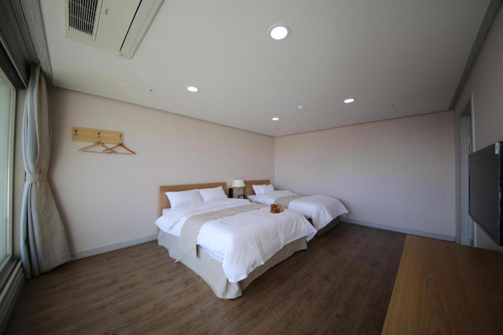 Hotel Aroha Jeju Szogüpho Kültér fotó