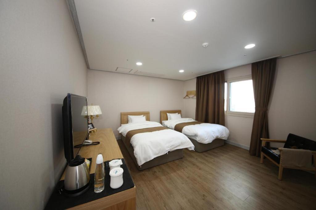 Hotel Aroha Jeju Szogüpho Kültér fotó